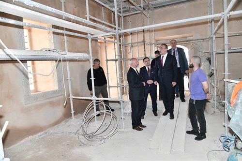 Vali Soytürk Hayrabolu İlçemizde Restorasyonu Devam Eden Tarihi Camiyi Ziyaret Etti
