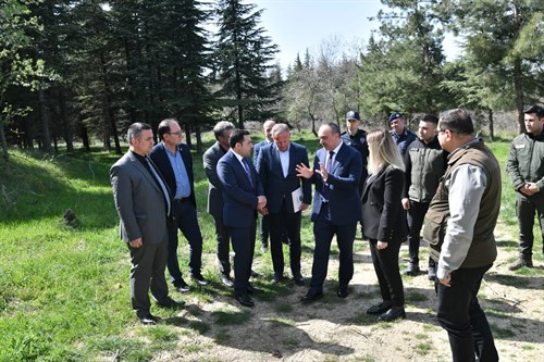Vali Soytürk Malkara İlçemizde Bulunan Hayvan Barınağı ve Yeni Doğal Yaşam Alanı’nda İncelemelerde Bulundu
